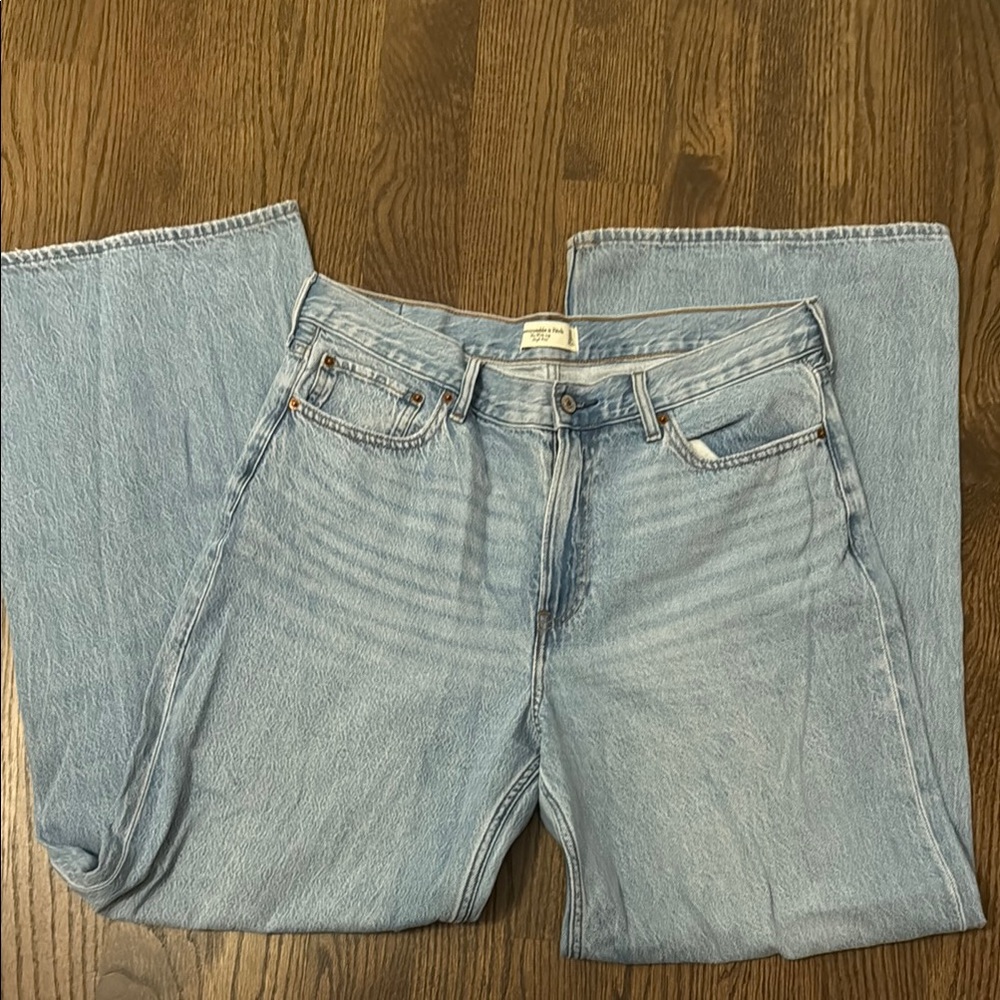 Abercrombie & Fitch jeans